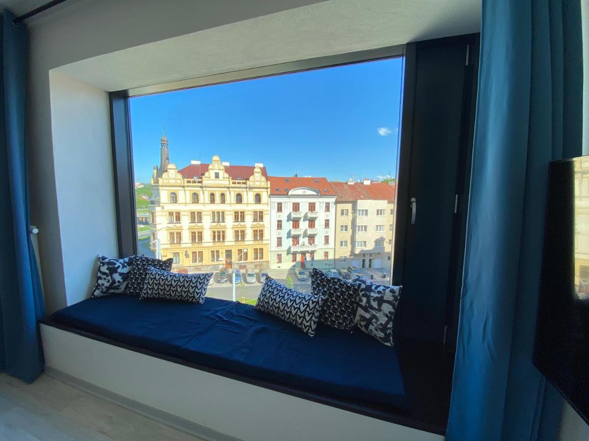 Cozy Studio With Garage In The City Center Plzeň Eksteriør bilde
